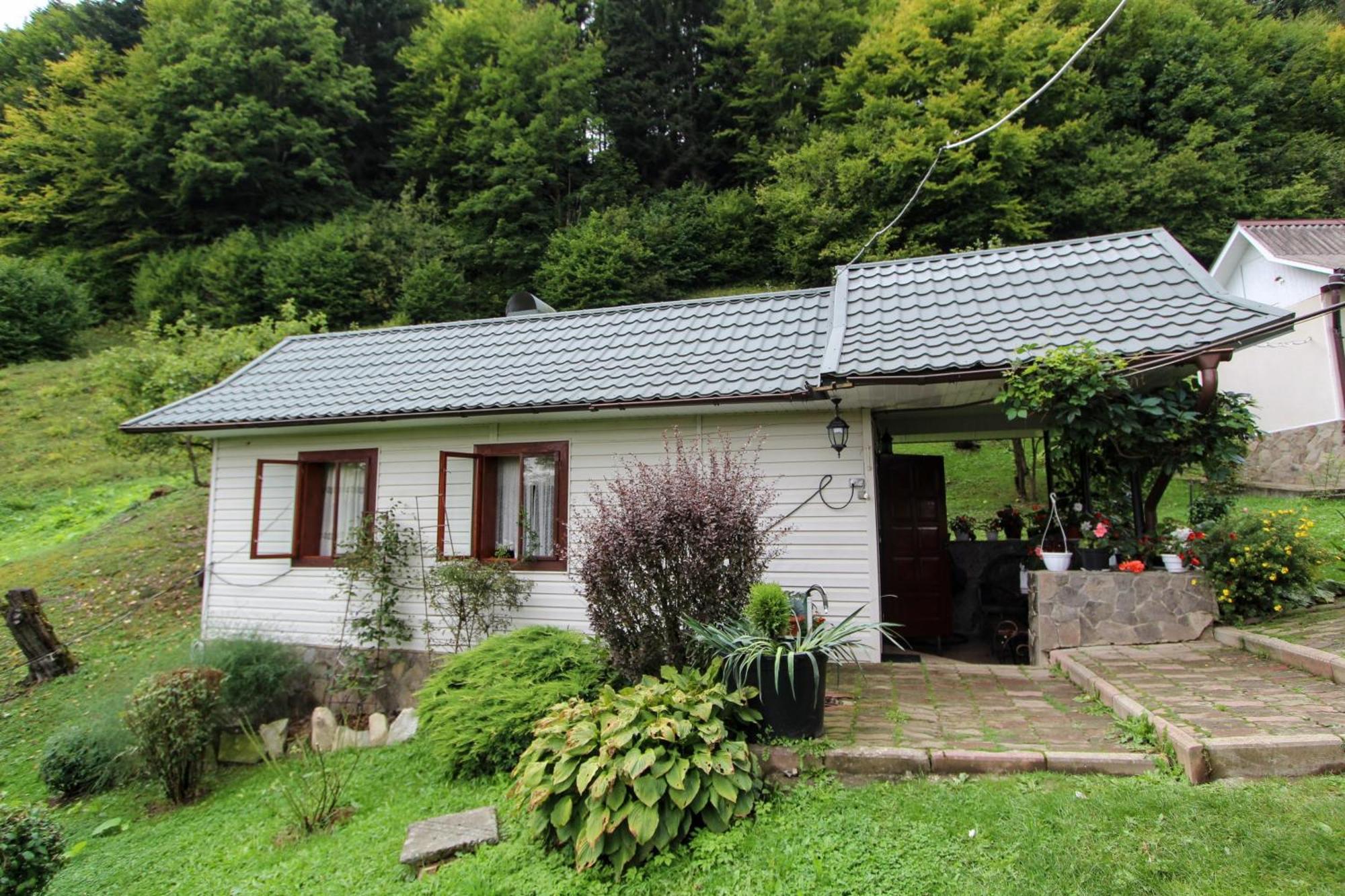 Котедж "Красний Краєвид" Yaremche Exterior foto